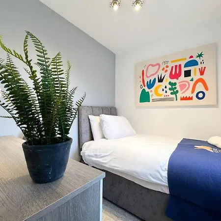 度假居 Ayresome House By Blue Skies 米德尔斯伯勒